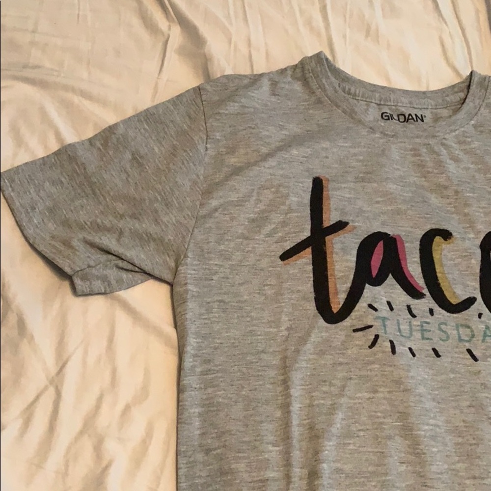 Taco Tuesday t-shirt - Picture 2 of 3